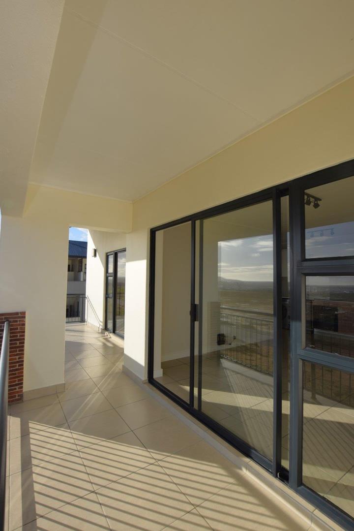 To Let 1 Bedroom Property for Rent in Richwood Western Cape